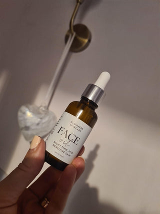 Night Time Facial Oil For Sensitive Skin (Unscented)